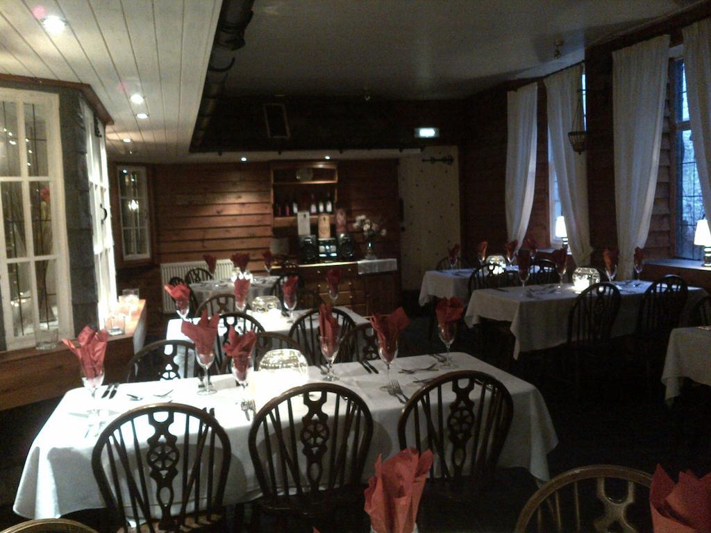 Crown Hotel Langholm Esterno foto