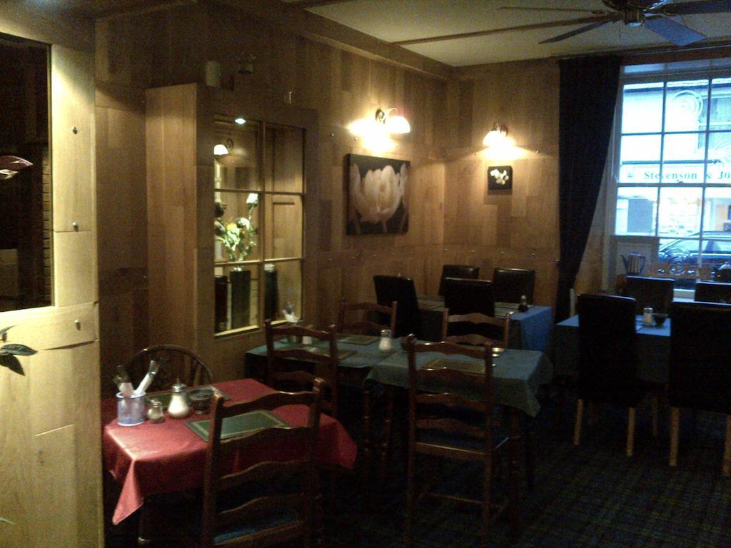 Crown Hotel Langholm Esterno foto
